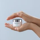 קרם לילה משקם מועשר בקולגן image number null