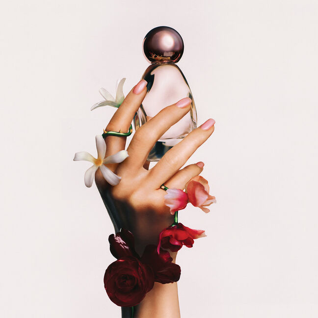 בושם לאישה COSMIC א.ד.פ