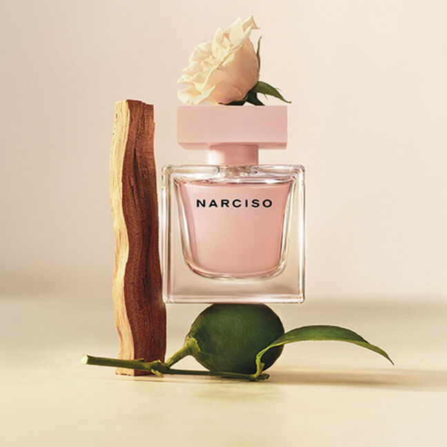 בושם לאישה CRISTAL א.ד.פ