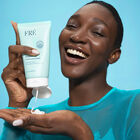 סבון לניקוי וטיהור הפנים PURIFY ME image number null