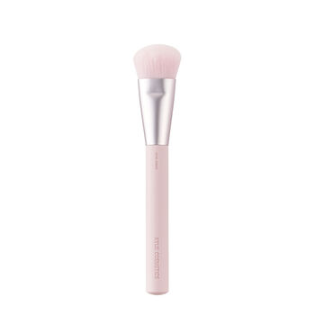 מברשת סומק BLUSH BRUSH 4 מברשת סומק BLUSH BRUSH 4