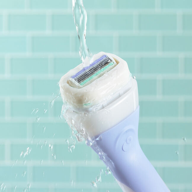 מכשיר גילוח לאשה + 2 סכינים עטופים בסבון מוצק