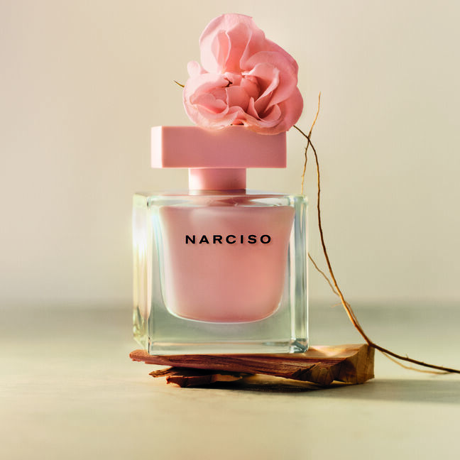 בושם לאישה POUDREE א.ד.פ