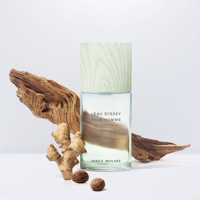 בושם לגבר L'EAU D'ISSEY ESSENTIELLE א.ד.פ