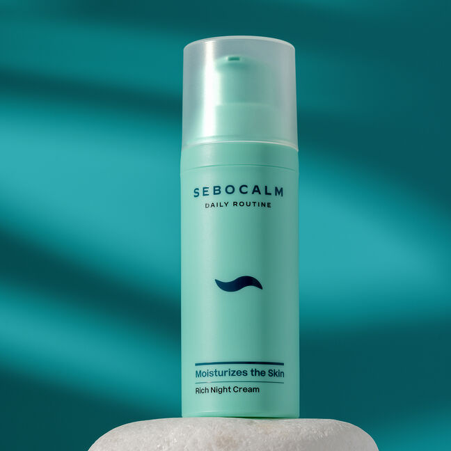 קרם לילה עשיר להזנה ורכות העור