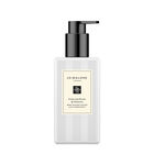 BODY & HAND LOTION - ENGLISH PEAR & FREESIA image number null