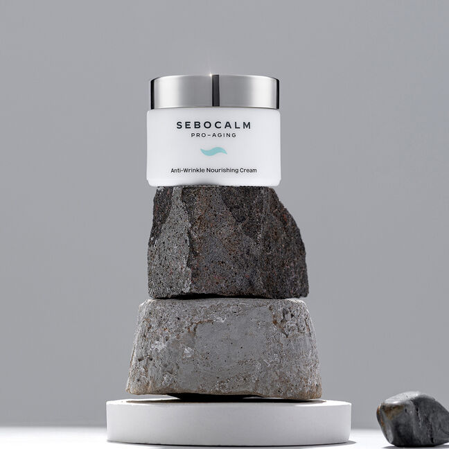 קרם הזנה לקמטים לעור יבש מאוד