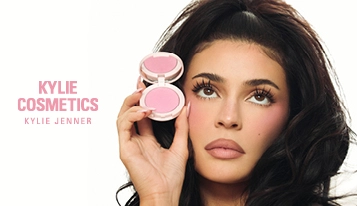 KYLIE COSMETICS MAKEUP